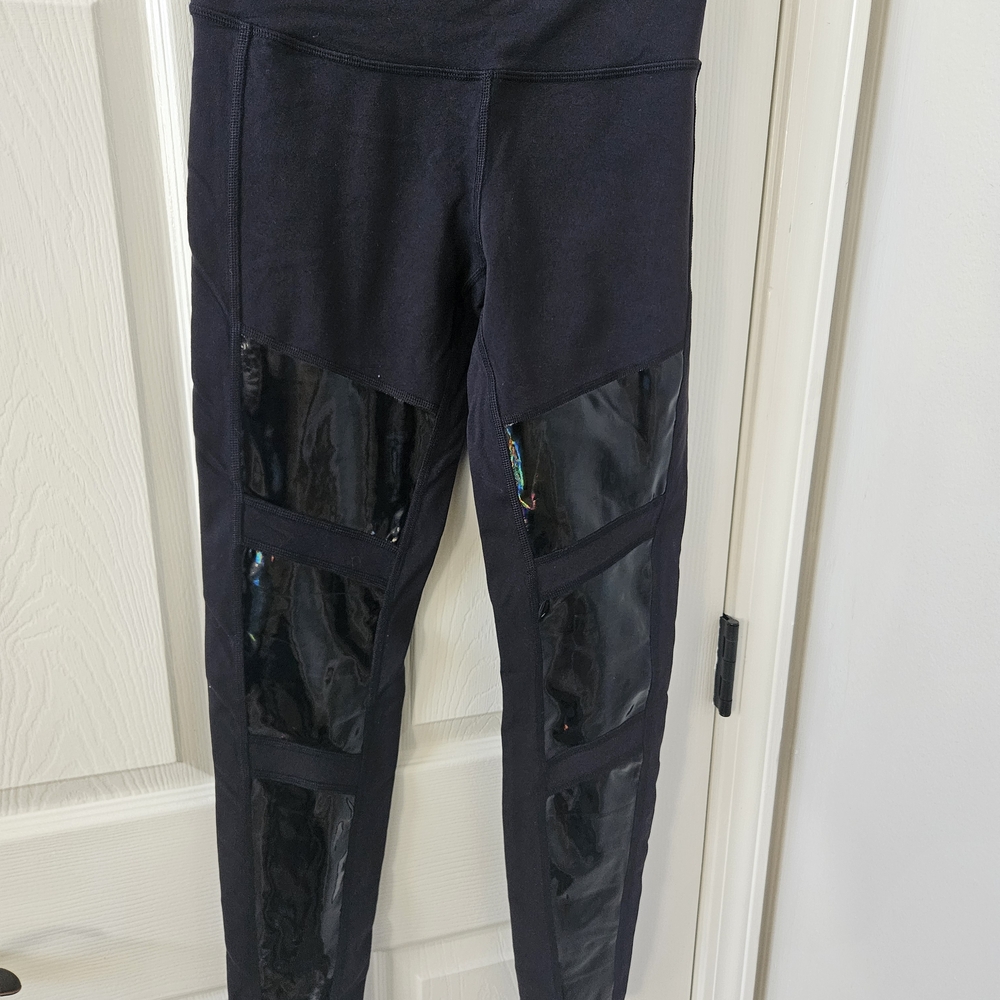 Alo Yoga High-Waist Solar Goddess Leggings - Black M